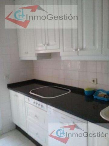 Apartamento en alquiler en Cáceres photo 0