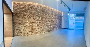 Local comercial en alquiler en Martorell, La vila photo 0