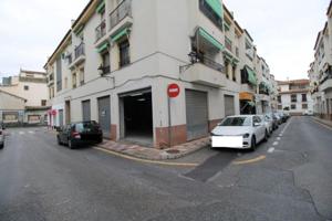 Local comercial en alquiler en Zubia, Centro - Ayuntamiento photo 0
