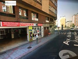 Local comercial en alquiler en León, Centro photo 0