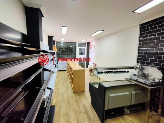 Local comercial en alquiler en Burgos, Avda. del Cid photo 0