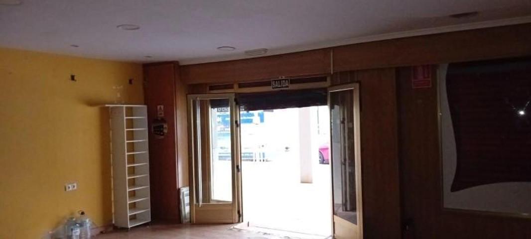 Local comercial en alquiler en Almería, Altamira photo 0
