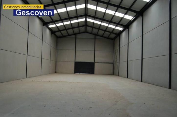 Nave industrial en alquiler en Valencia de Alcántara, Polígono industrial photo 0