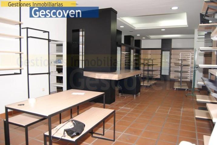 Local comercial en alquiler en Valencia de Alcántara, Centro photo 0