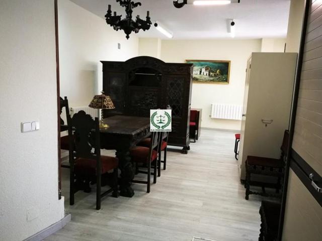 Local comercial en alquiler en Colmenar Viejo, San agustin de guadalix photo 0