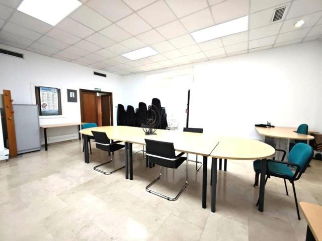 Local comercial en alquiler en Palma, Carrer Patronat Obrer, 14, 07006 photo 0