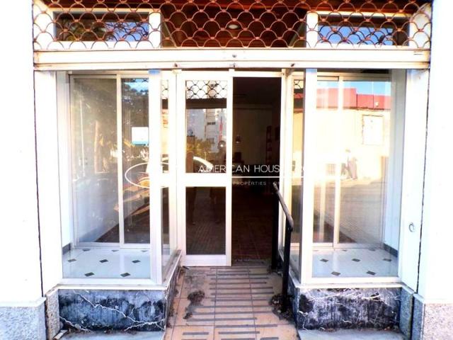 Local comercial en alquiler en Chiclana de la Frontera photo 0