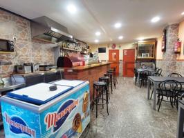 Local comercial en alquiler en el Prat de Llobregat, Jardins de La Pau photo 0