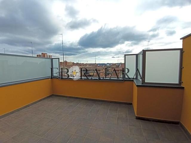 Aticos en alquiler en Talavera de la Reina, Calle Montesclaros, 45600 photo 0