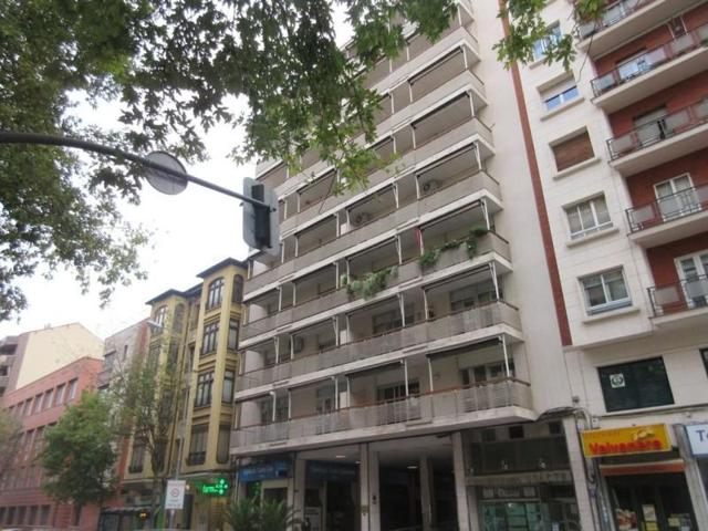 Oficina en alquiler en Logroño, Vara De Rey photo 0