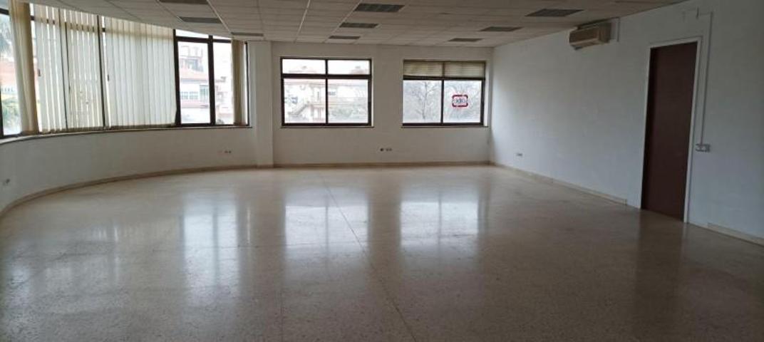 Local comercial en alquiler en El Morell, El Morell photo 0