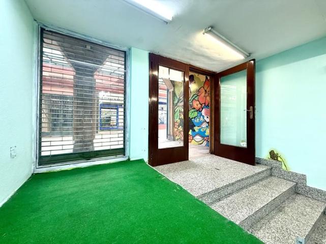 Local comercial en alquiler en Astillero, El Astillero photo 0