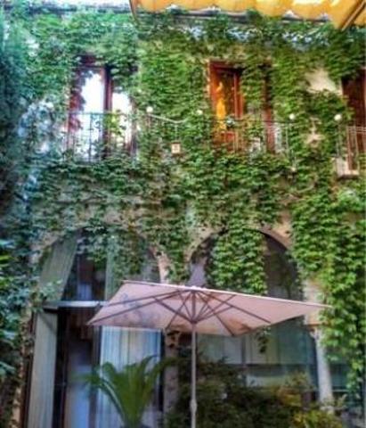 Apartamento en alquiler en Córdoba, Casco Antiguo photo 0