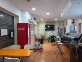 Local comercial en alquiler en Zaragoza, Barrio de San José photo 0