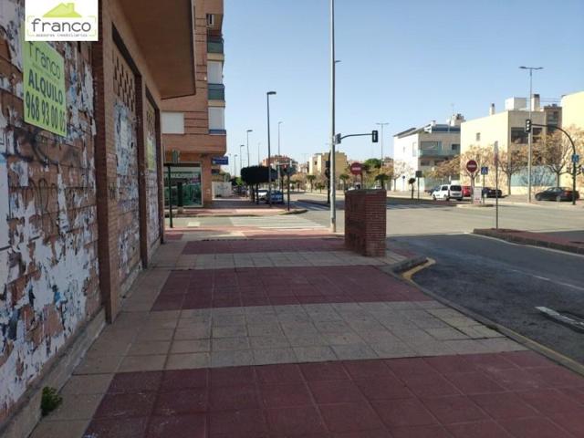 Local comercial en alquiler en Murcia, La Flota photo 0