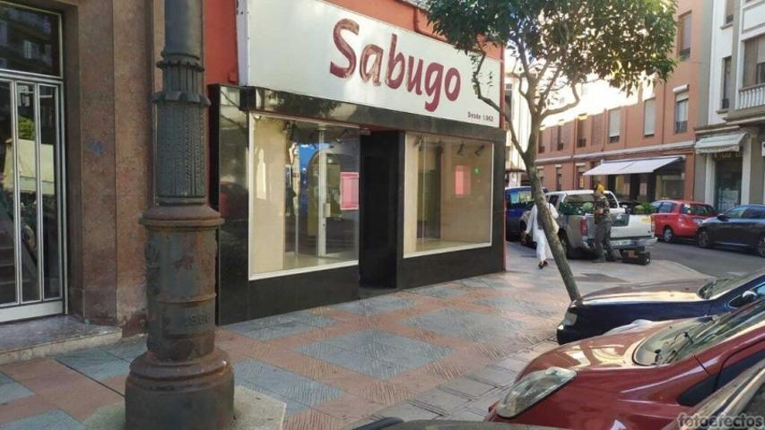 Local comercial en alquiler en León, Centro photo 0