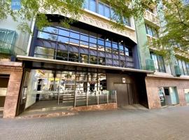 Oficina en alquiler en Manresa, Muralla del Carme photo 0