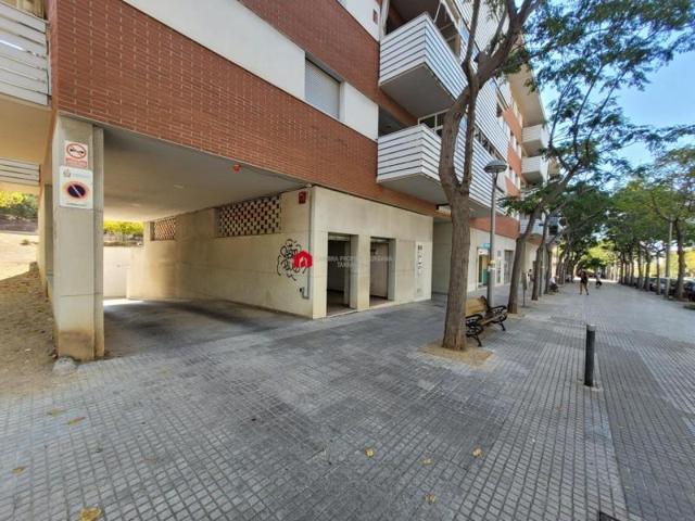 Local comercial en alquiler en Tarragona, Sant pere i san pau photo 0