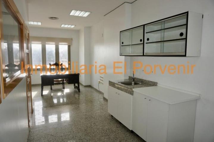 Local comercial en alquiler en Torrent, El Vedat photo 0