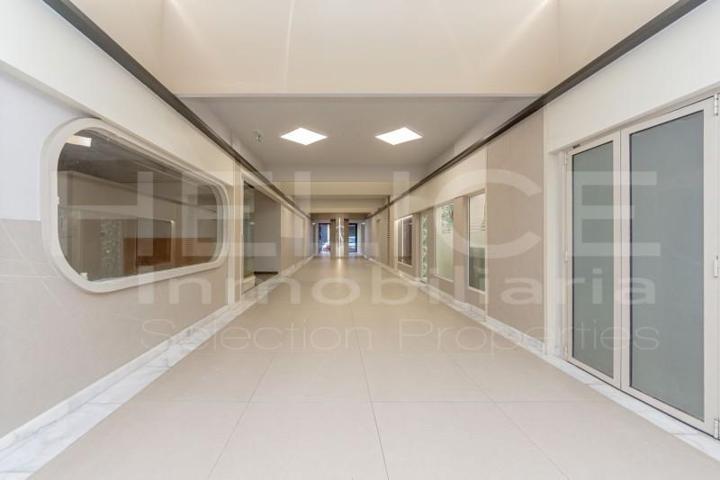 Local comercial en alquiler en Valencia, Valencia photo 0