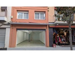Local comercial en alquiler en Calella photo 0