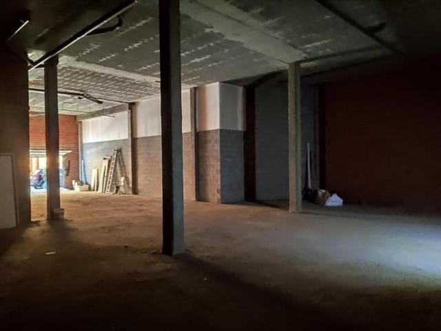 Local comercial en alquiler en Narón, A Gándara photo 0