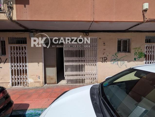 Local comercial en alquiler en Almería, Oliveros photo 0