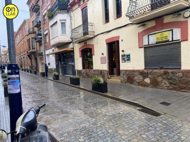 Local comercial en alquiler en la Garriga, BANYS photo 0