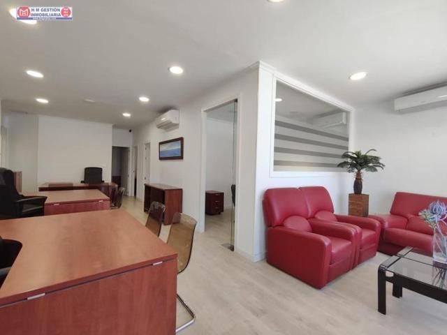 Local comercial en alquiler en Alcázar de San Juan, Avenida Criptana photo 0