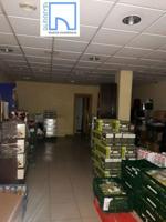 Local comercial en alquiler en Pamplona, Iturrama photo 0