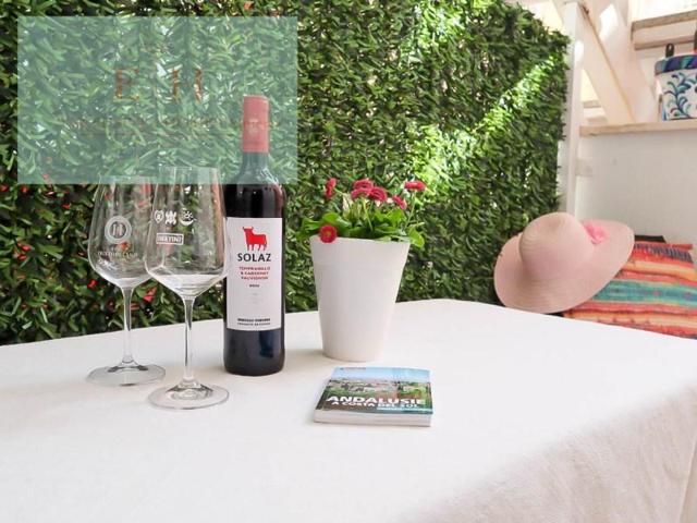 Apartamento en alquiler en Vera photo 0