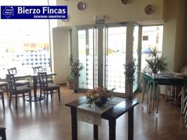 Local comercial en alquiler en Ponferrada, Cuatrovientos photo 0