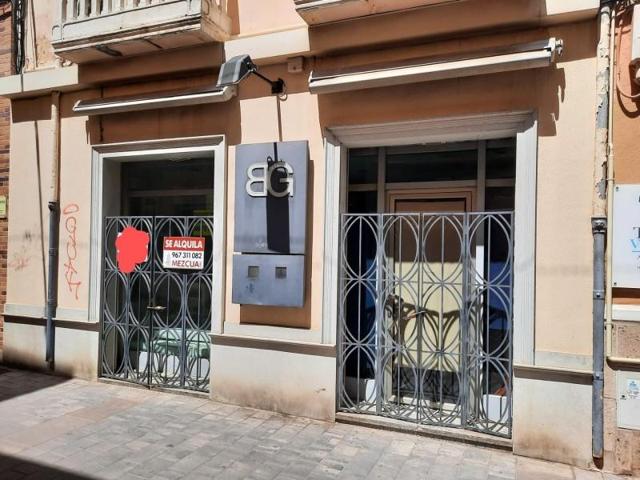 Local comercial en alquiler en Almansa, Centro photo 0