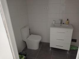 Local comercial en alquiler en Xirivella, Estacion Vieja photo 0