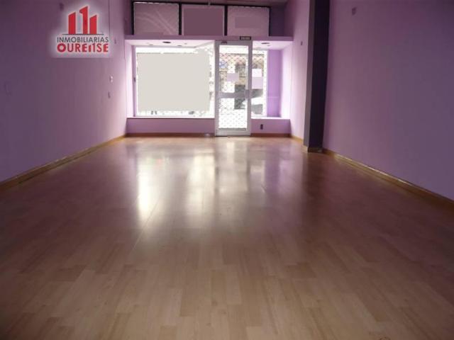 Local comercial en alquiler en Ourense, Veintiuno photo 0