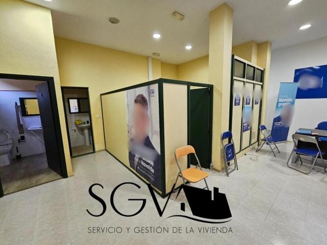 Local comercial en alquiler en Novelda, CENTRO photo 0
