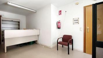 Oficina en alquiler en Rubí, Centre photo 0