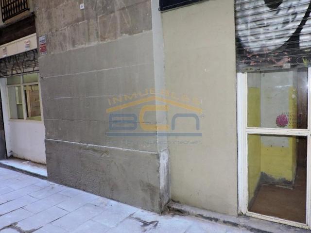 Local comercial en alquiler en Barcelona, Ciutat Vella - Sant Pere, Santa Caterina i la Ribe photo 0