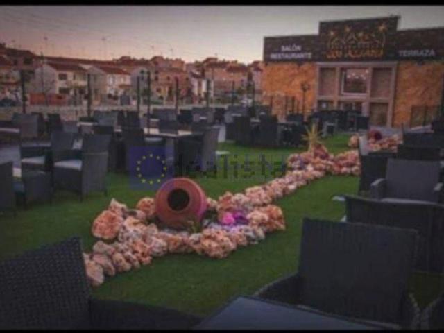 Local comercial en alquiler en Arroyo de la Luz photo 0