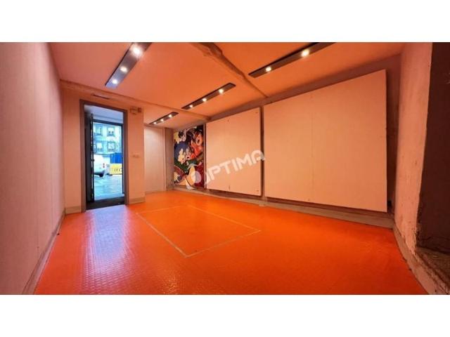 Local comercial en alquiler en Santiago de Compostela photo 0