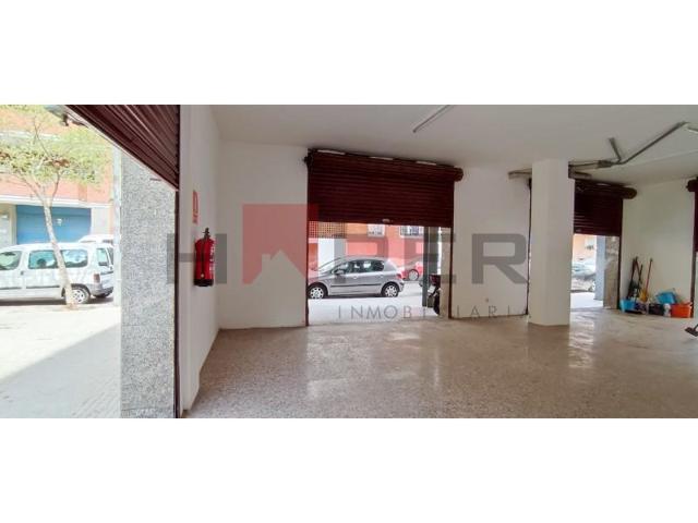 Local comercial en alquiler en el Prat de Llobregat photo 0