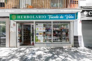 Local comercial en alquiler en Granada, Zaidin photo 0