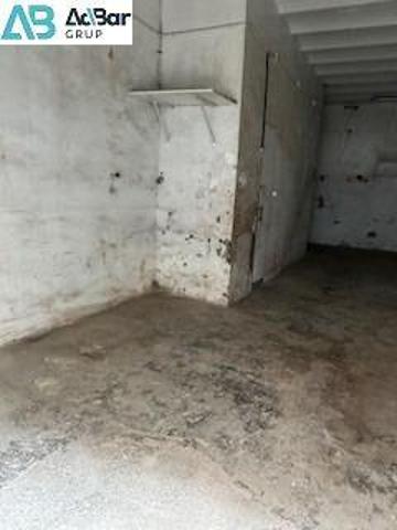 Local comercial en alquiler en Barcelona, El Raval photo 0