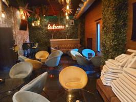 Local comercial en alquiler en Elda, Elda photo 0