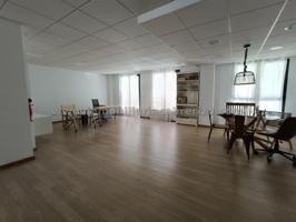 Oficina en alquiler en Logroño, Piqueras photo 0