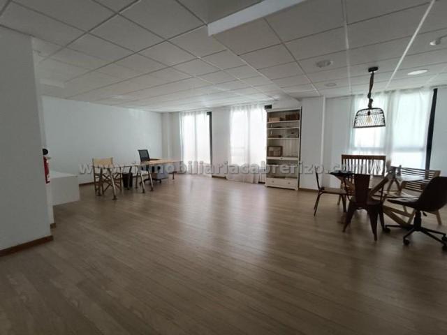 Oficina en alquiler en Logroño, Piqueras photo 0