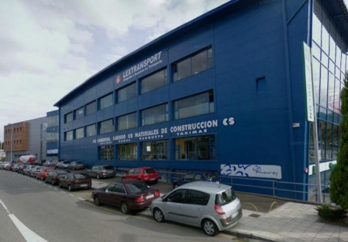 Oficina en alquiler en Oviedo, Oviedo photo 0