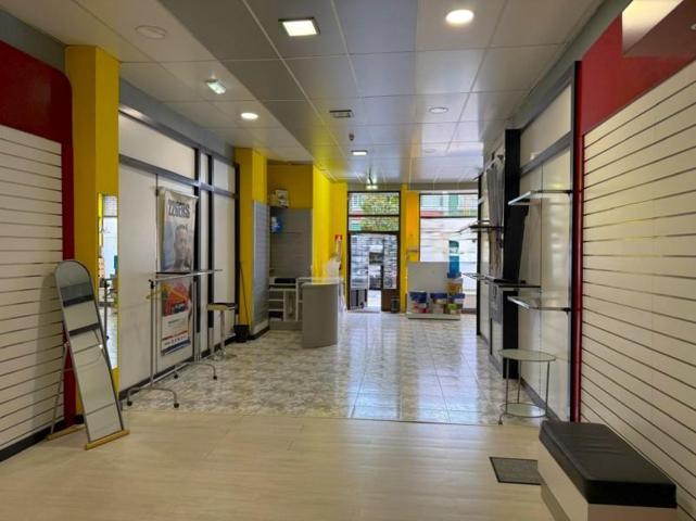 Local comercial en alquiler en Avilés, Avilés photo 0