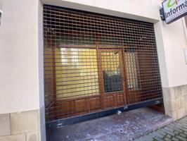 Local comercial en alquiler en Altsasu-Alsasua, Parte Vieja photo 0