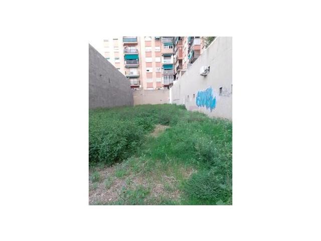 Terreno en alquiler en Valencia, Malilla photo 0